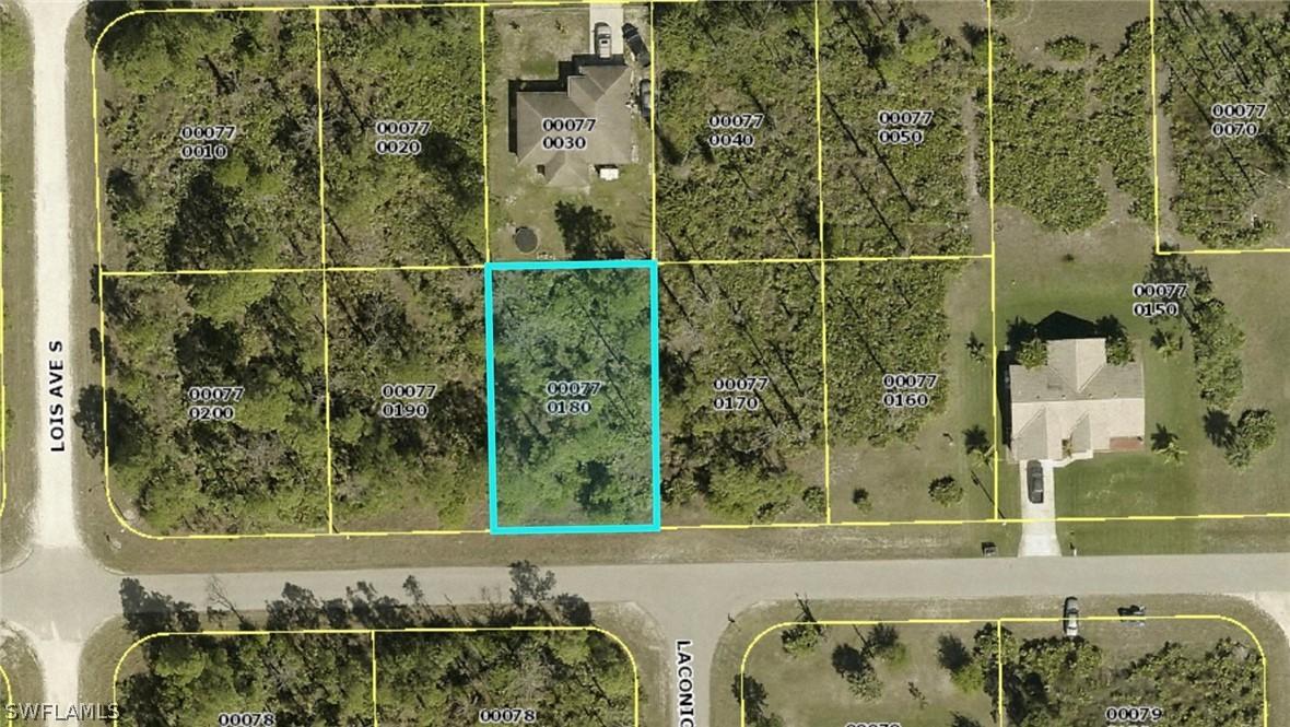 1135 Crestwood St., Lehigh Acres, FL 33974
