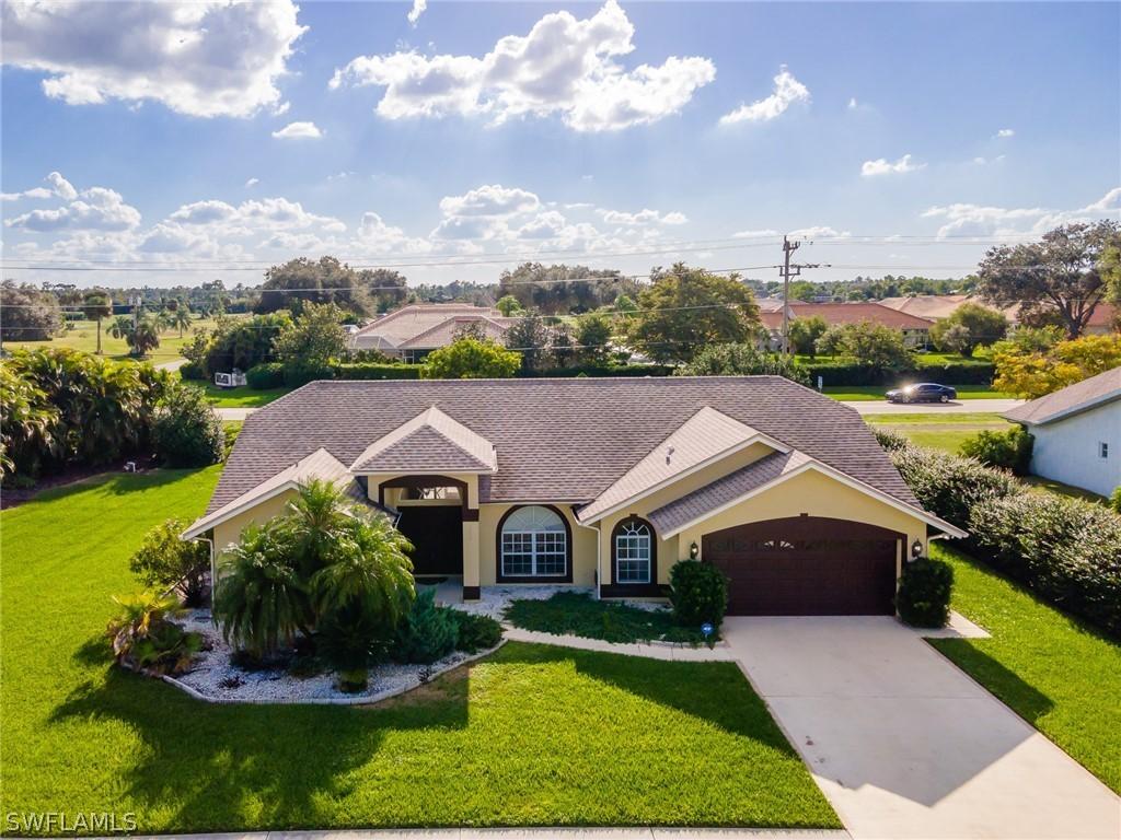 626 Morning Mist Ln., Lehigh Acres, FL 33974