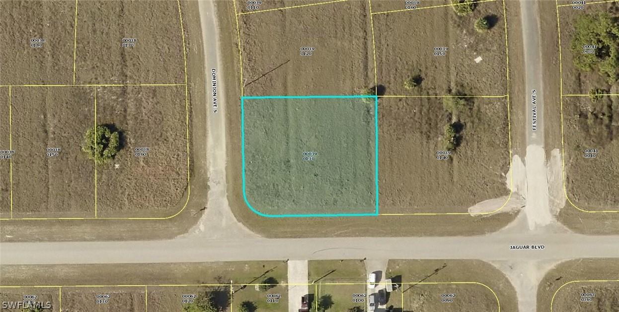 769 Dominion Ave., Lehigh Acres, FL 33974