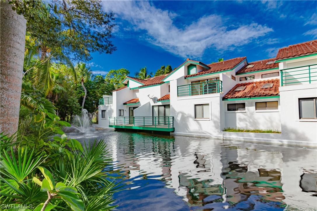 2206 Anchorage Ln. #C, Naples, FL 34104