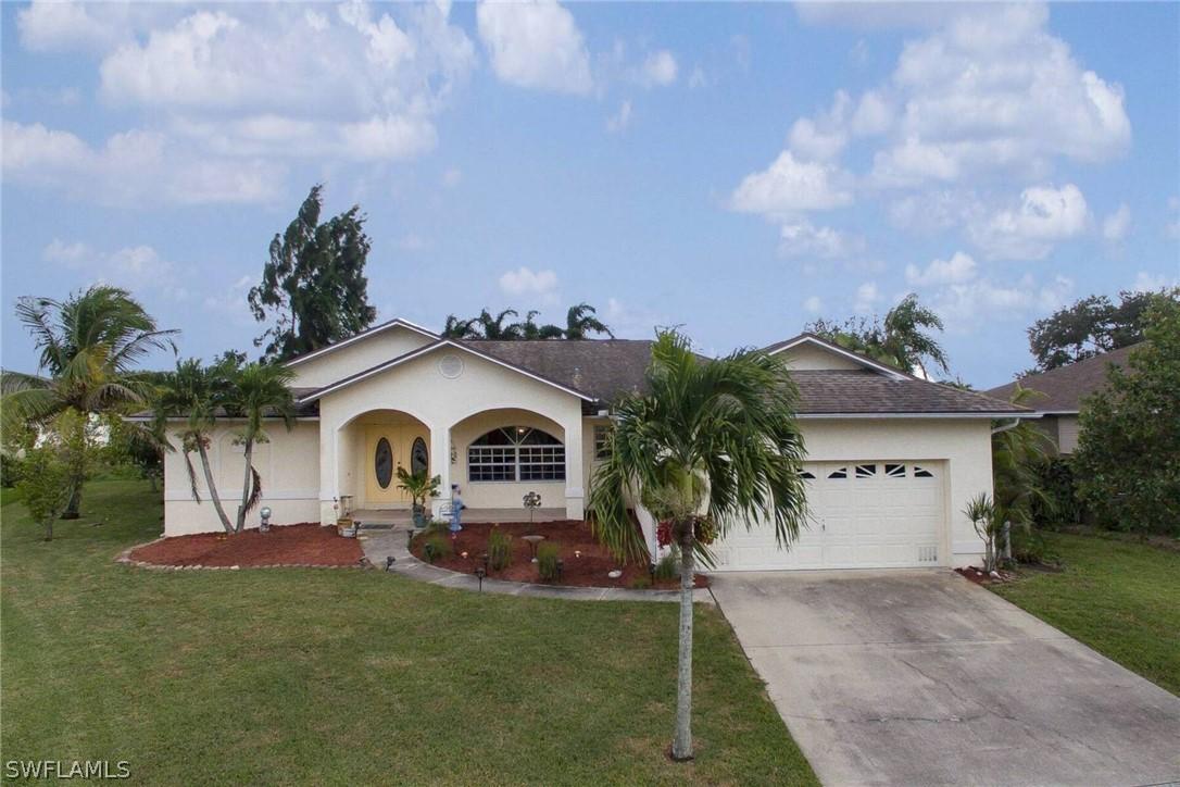 8813 Staghorn Way, Fort Myers, FL 33908