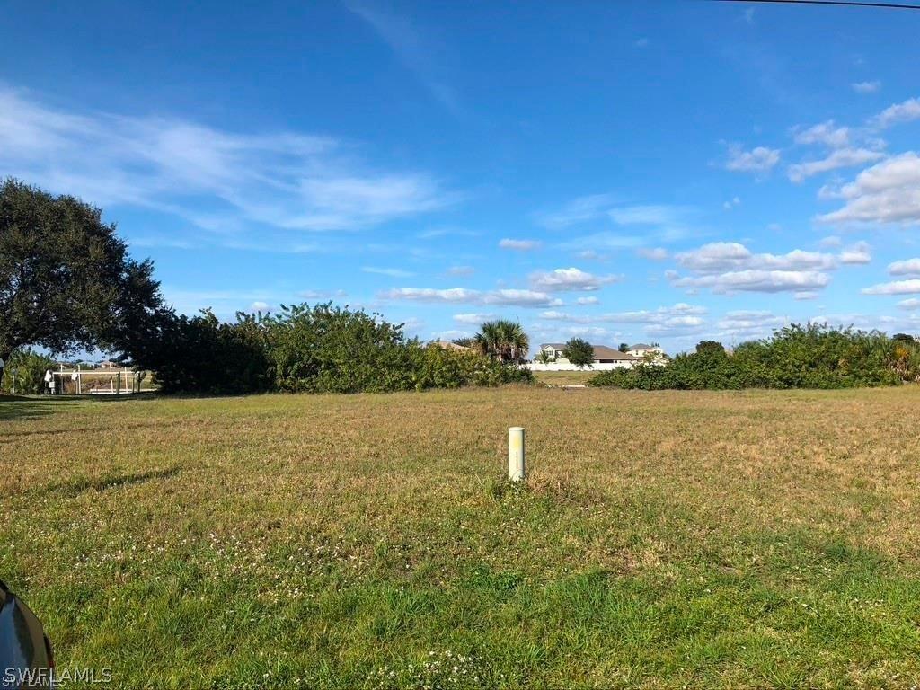 3403 NW 5th Ter., Cape Coral, FL 33993