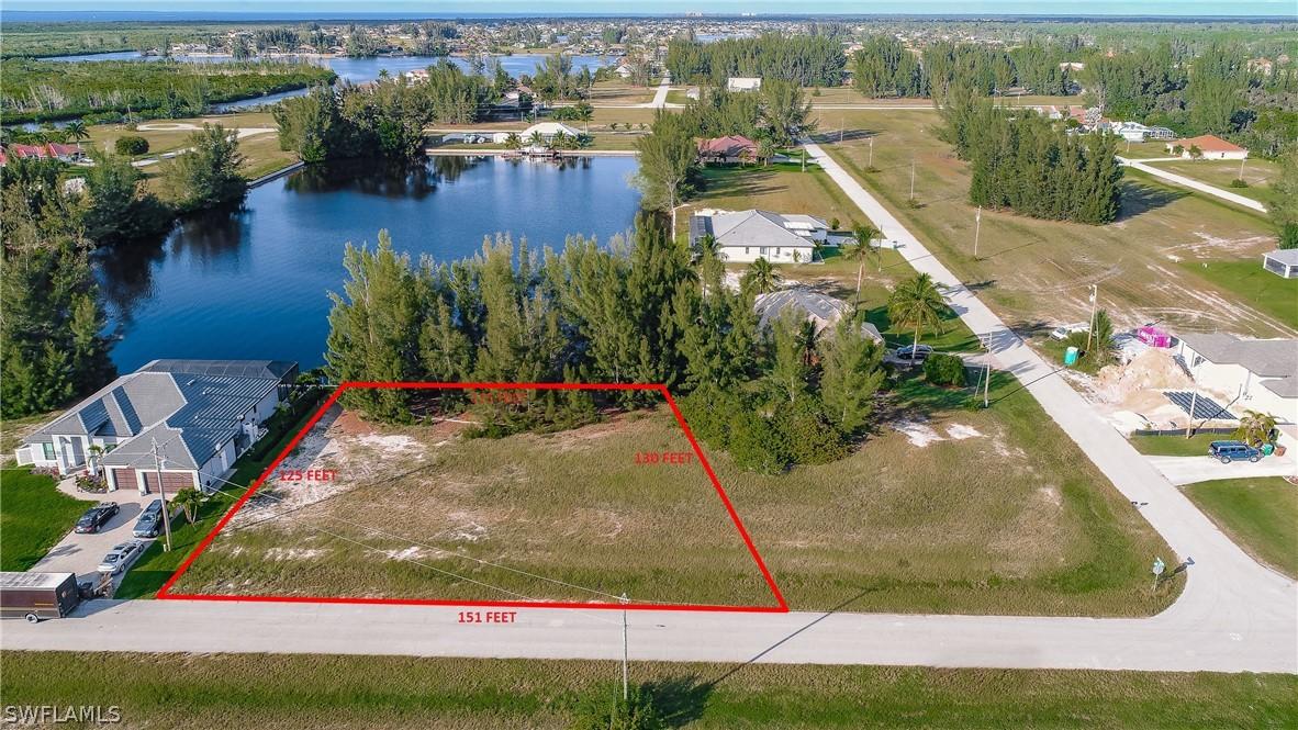 4309 NW 22nd St., Cape Coral, FL 33993