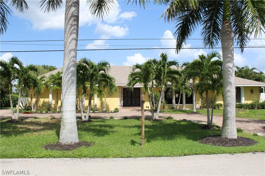 5015 SW 25th Pl., Cape Coral, FL 33914