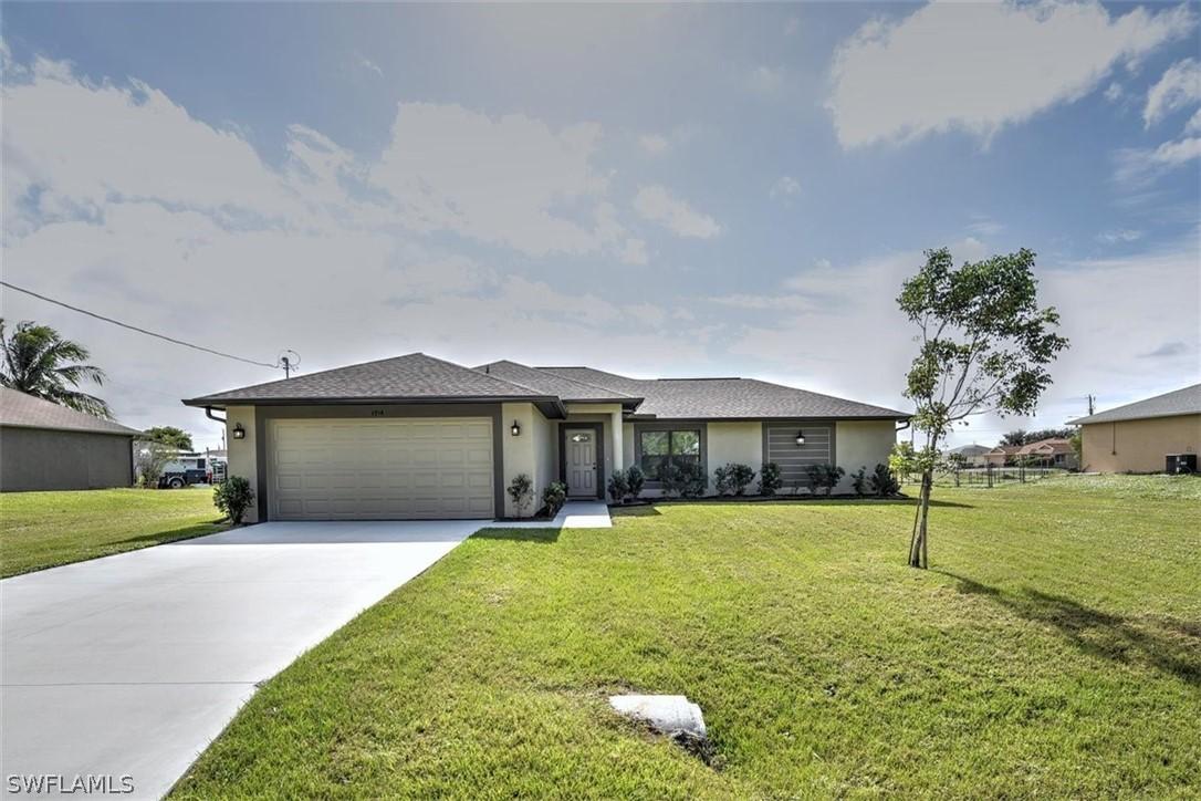 1714 SW 12th Ter., Cape Coral, FL 33991