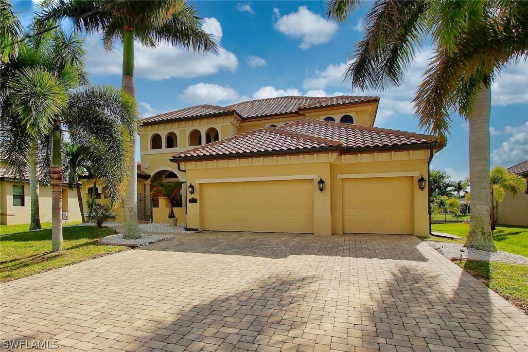 2732 SW 25th St., Cape Coral, FL 33914