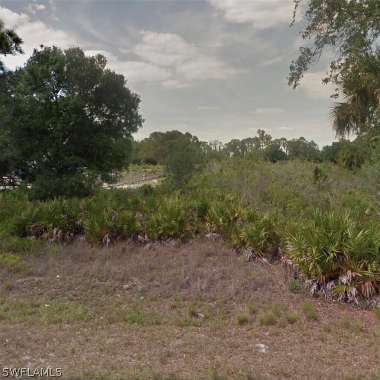 2102 W 17th St., Lehigh Acres, FL 33972