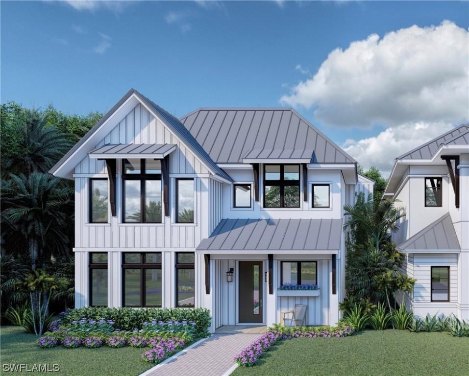 262 3rd Ave., Naples, FL 34102