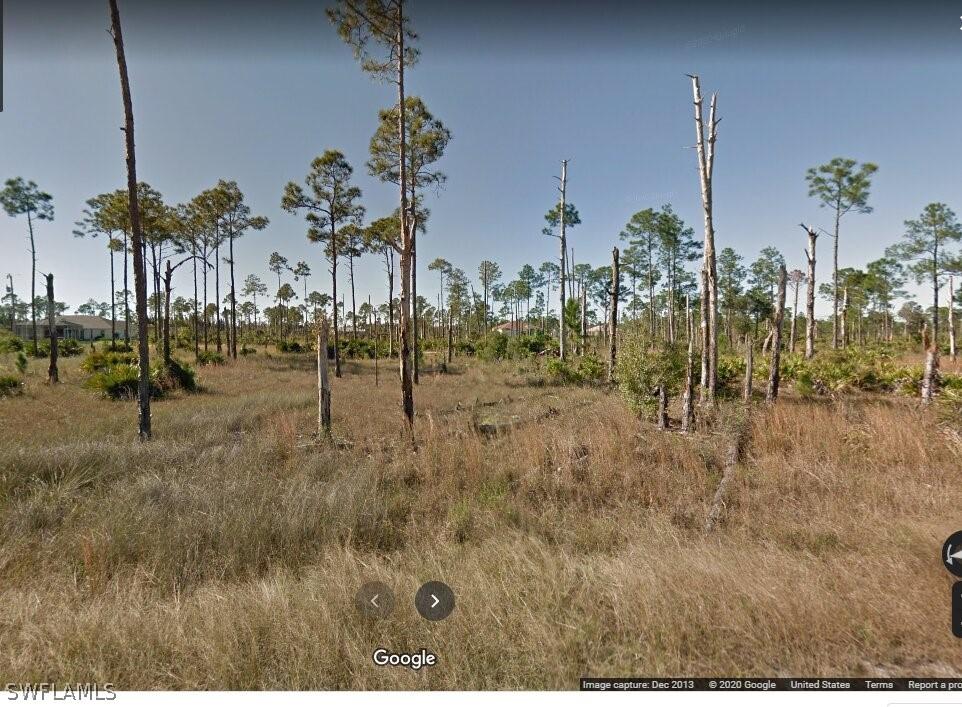 1013 Hamilton Ave., Lehigh Acres, FL 33972
