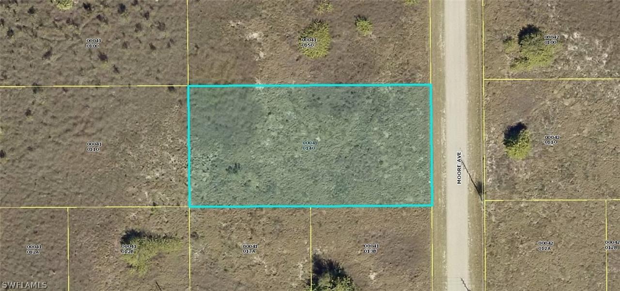 1503 Moore Ave., Lehigh Acres, FL 33972