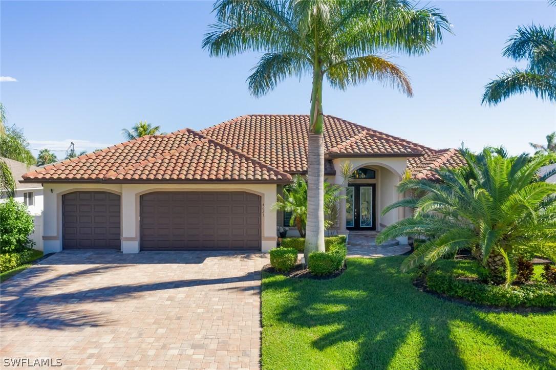 4627 SW 24th Pl., Cape Coral, FL 33914