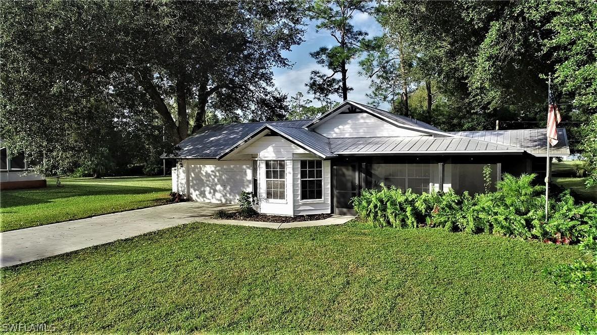 311 Jackson Ave., Lehigh Acres, FL 33936