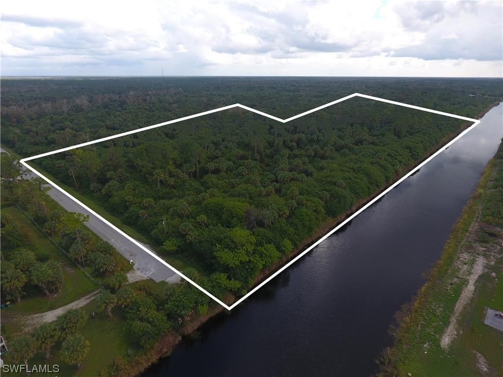 0000 26th Ave., Naples, FL 34117