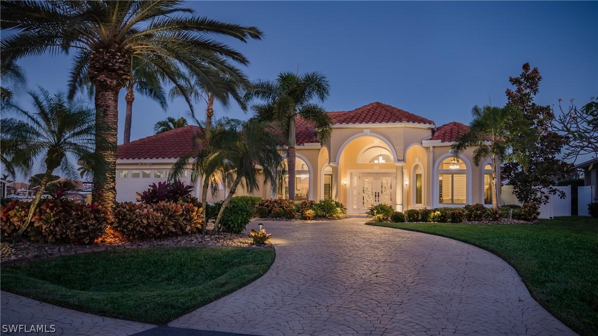 1935 SE 32nd Ter., Cape Coral, FL 33904