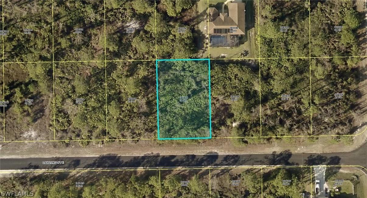 1151 Darling St., Lehigh Acres, FL 33974
