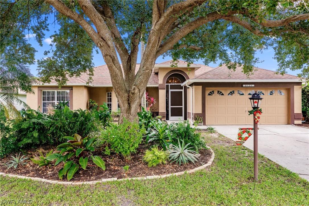 9810 Country Oaks Dr., Fort Myers, FL 33967