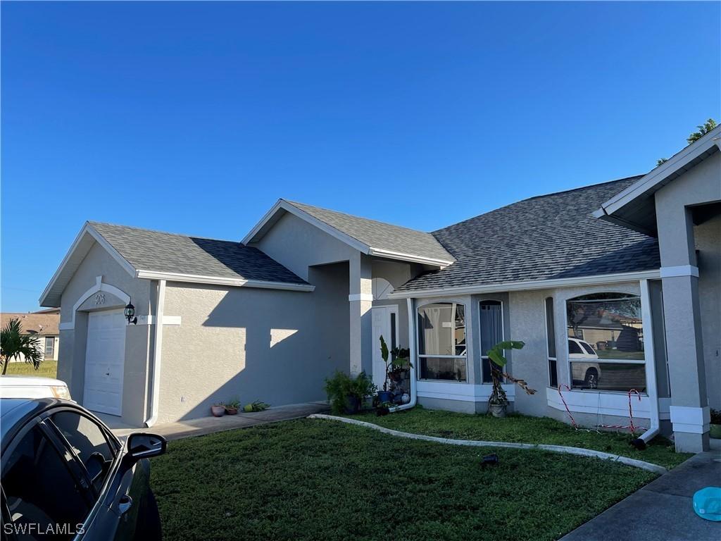 906/908 Cape Coral Pkwy., Cape Coral, FL 33914