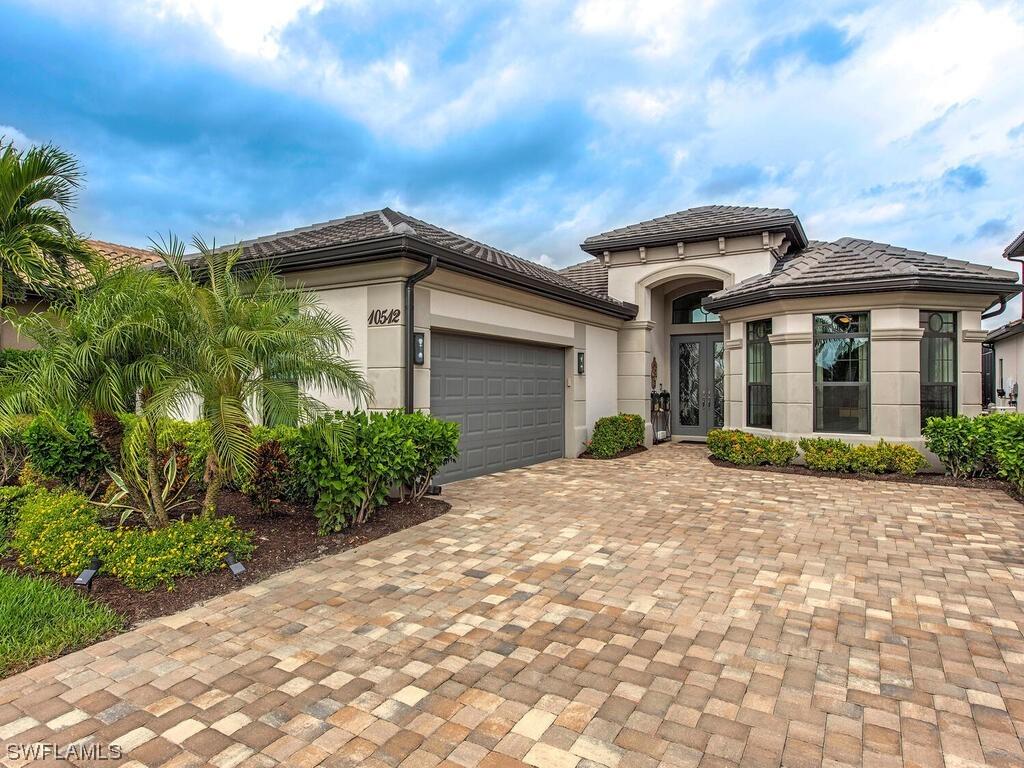 10512 Valencia Lakes Dr., Bonita Springs, FL 34135