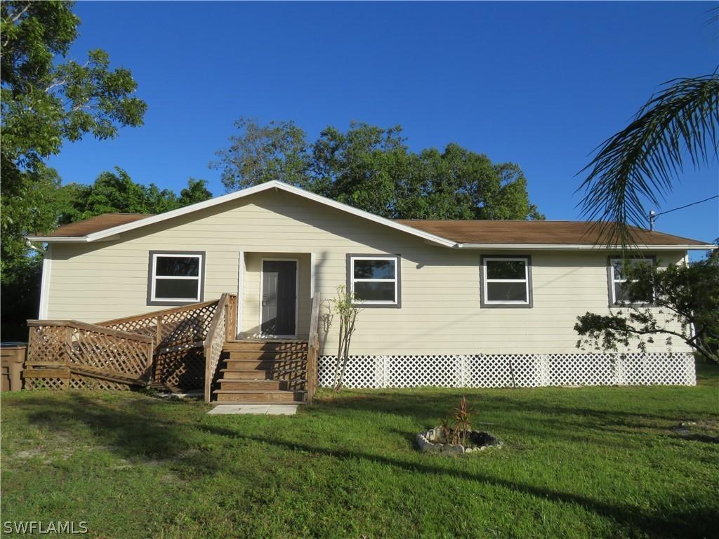3906 4th St., Lehigh Acres, FL 33976