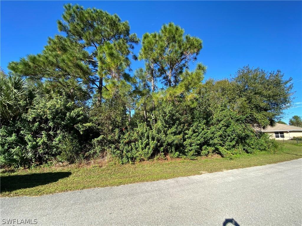 4802 Nora Ave., Lehigh Acres, FL 33971