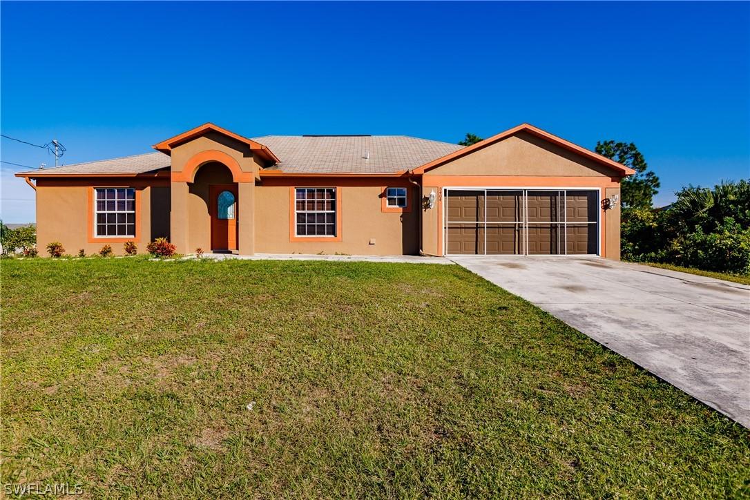 5404 2nd St., Lehigh Acres, FL 33971