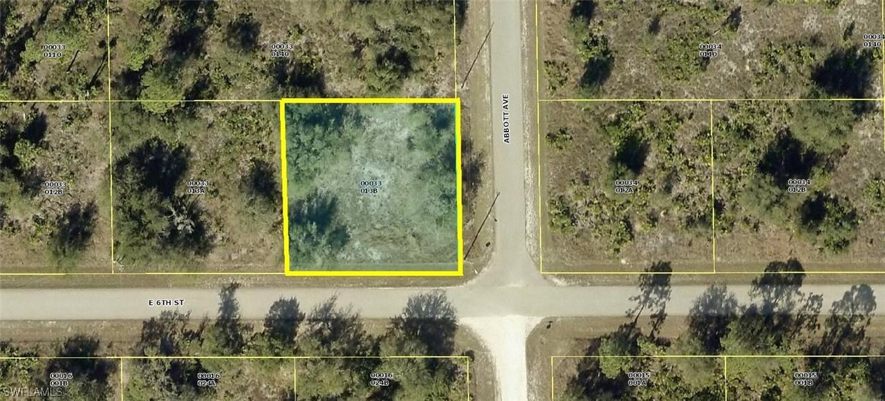 4307 E 6th St., Lehigh Acres, FL 33972