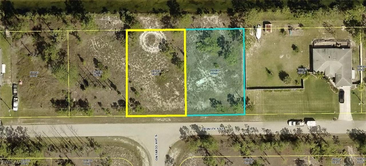 649 Trinity St., Lehigh Acres, FL 33974