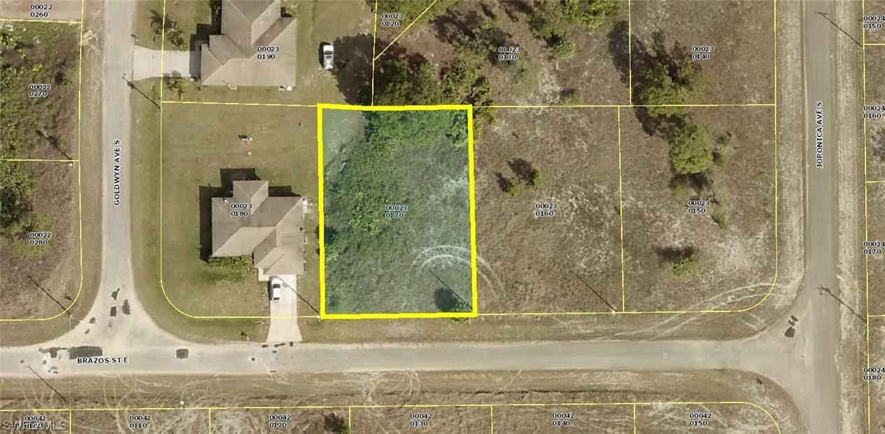 855 Brazos St., Lehigh Acres, FL 33974