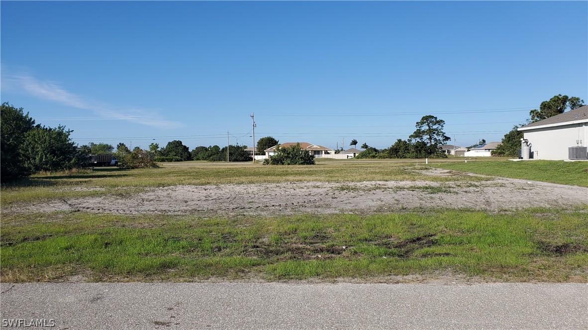 1628 NW 7th Pl., Cape Coral, FL 33993