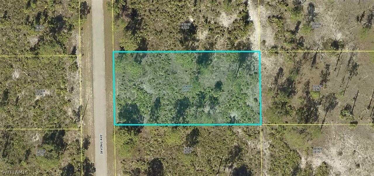 410 Irving Ave., Lehigh Acres, FL 33972