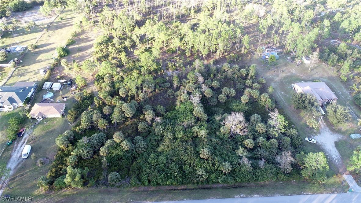 24th Ave., Naples, FL 34117