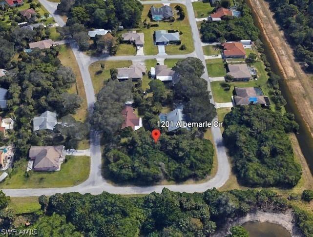 1201 Albemarle Cir., Lehigh Acres, FL 33936