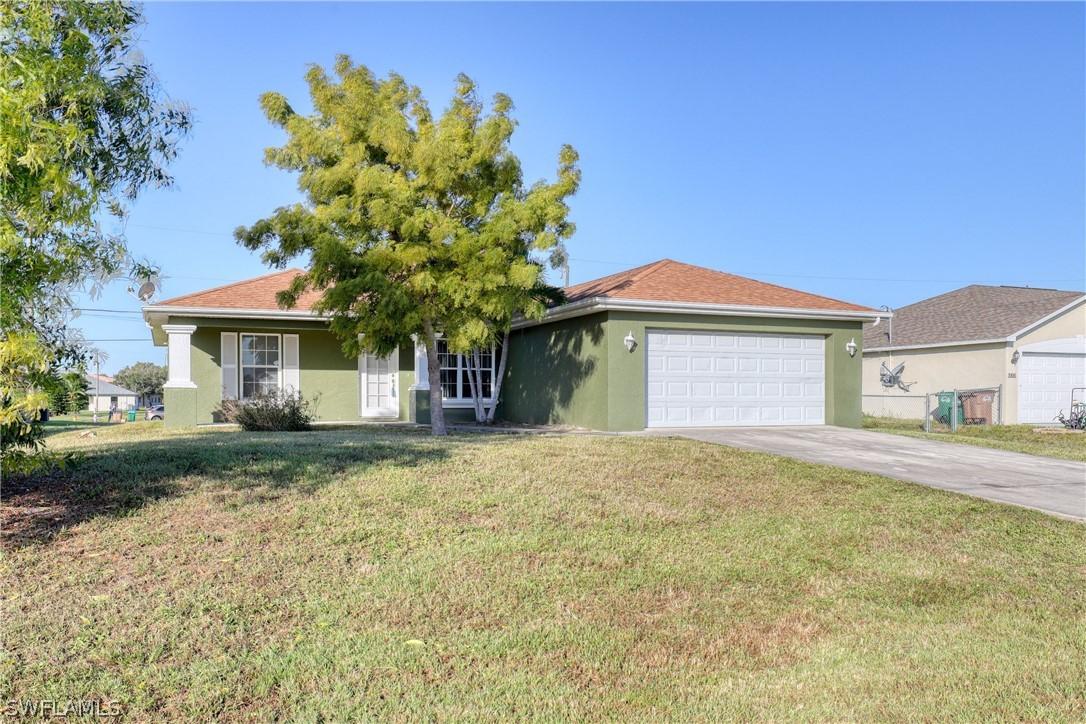 3820 SW 8th Pl., Cape Coral, FL 33914