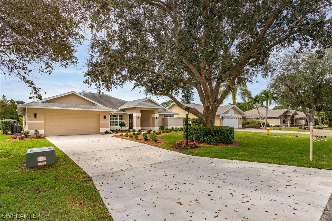 19304 Pine Run Ln., Fort Myers, FL 33967