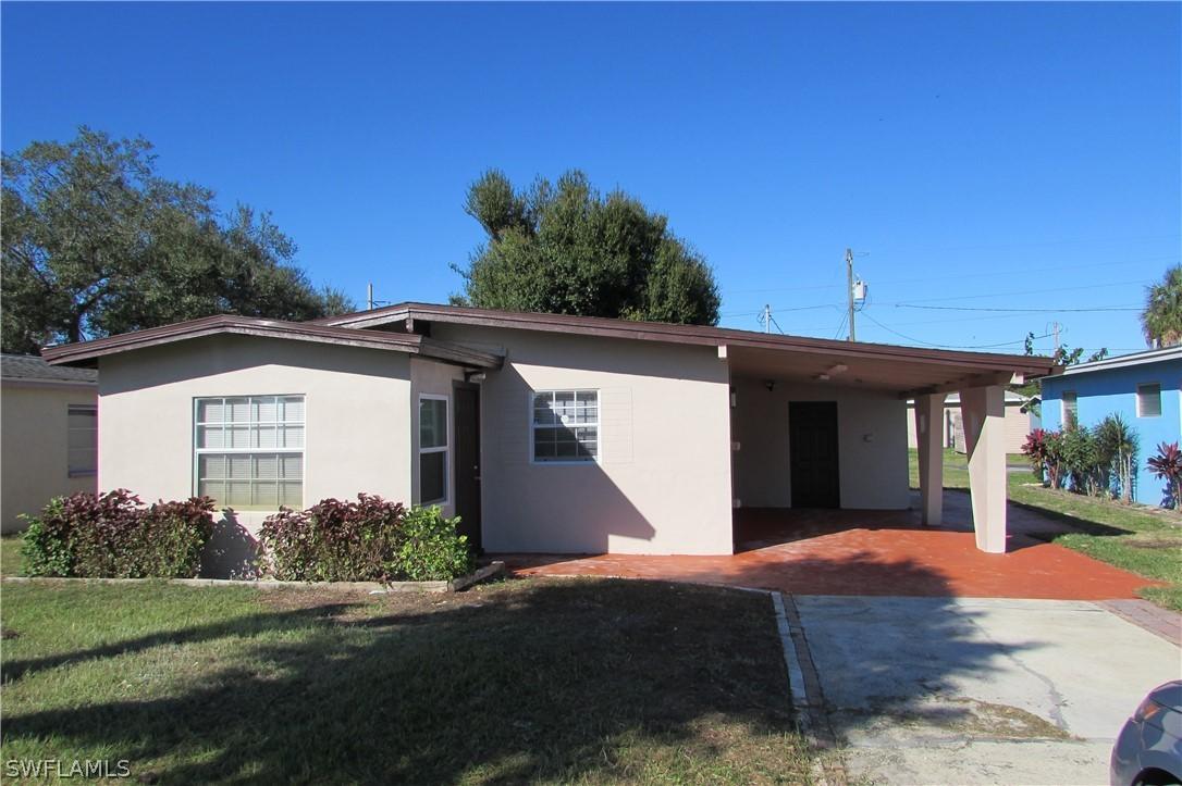 3011 Saint Charles St., Fort Myers, FL 33916