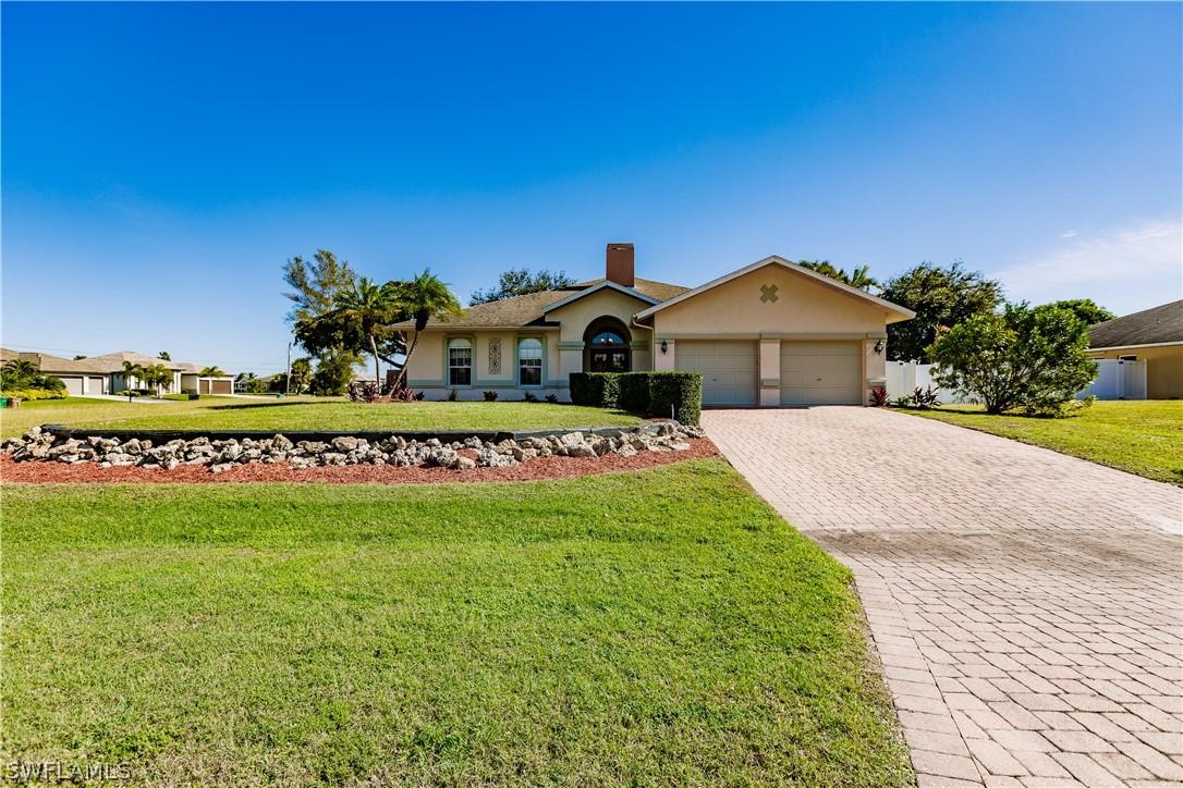 3711 SW 14th Pl., Cape Coral, FL 33914