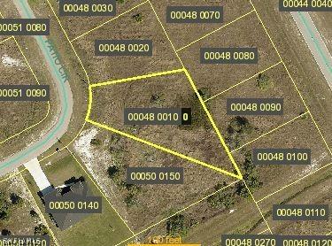 230 Patio Cir., Lehigh Acres, FL 33974