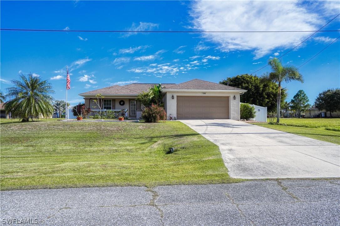 1709 NE 2nd Pl., Cape Coral, FL 33909