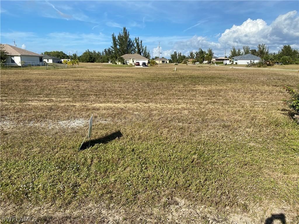 4105 Kismet Pkwy., Cape Coral, FL 33993