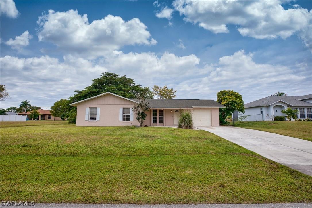 126 NE 9th Ct., Cape Coral, FL 33909