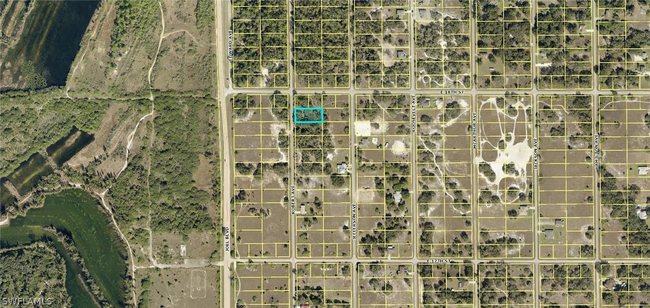 1720 Robert Ave., Lehigh Acres, FL 33972