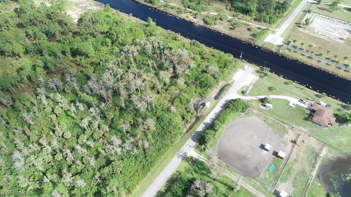 2620 16th Ave., Naples, FL 34117