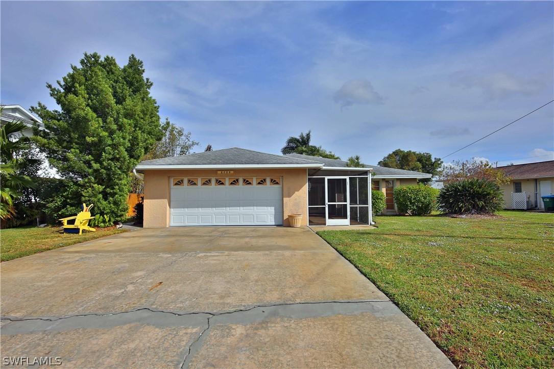 2729 SE 23rd Ave., Cape Coral, FL 33904