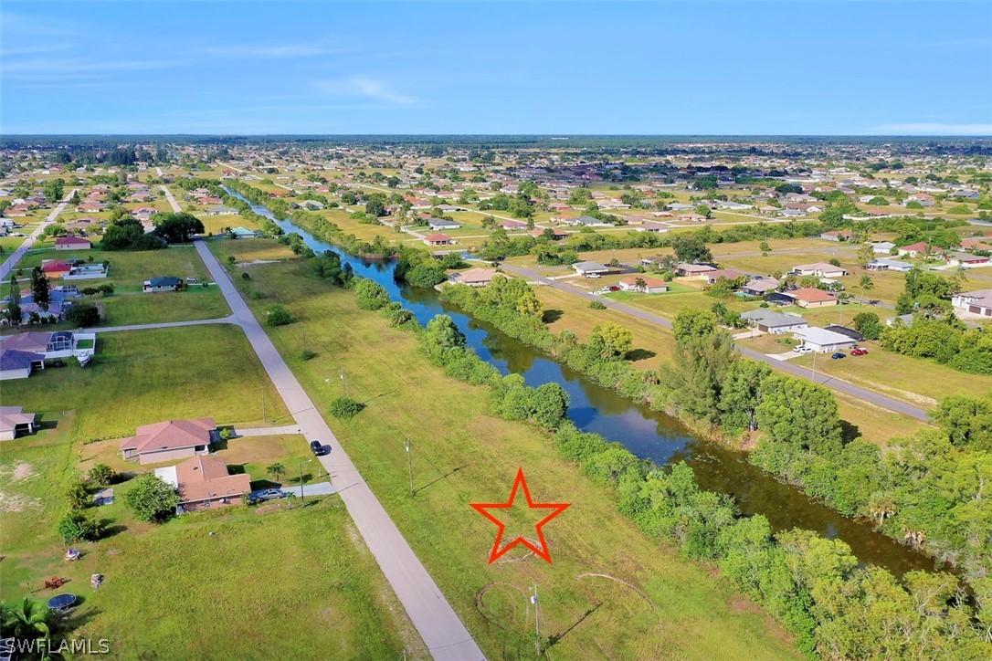 1009 NE 5th Pl., Cape Coral, FL 33909