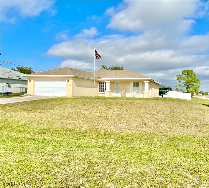 1719 NW 14th Ter., Cape Coral, FL 33993