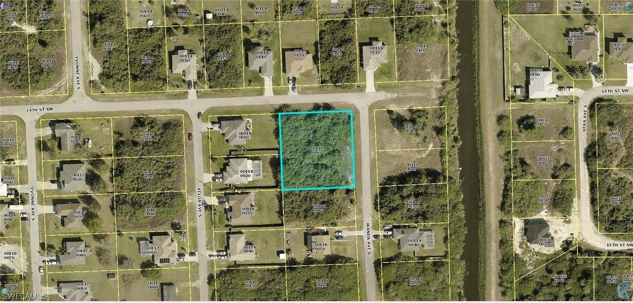 1402 Wanda Ave., Lehigh Acres, FL 33976