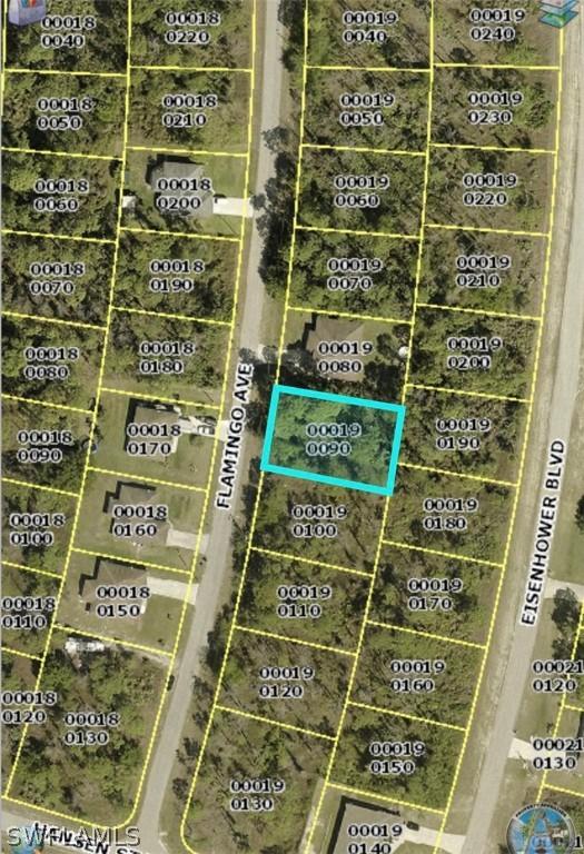521 Flamingo Ave., Lehigh Acres, FL 33974