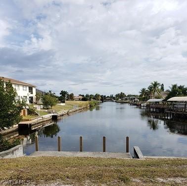 1421 Country Club Blvd., Cape Coral, FL 33990