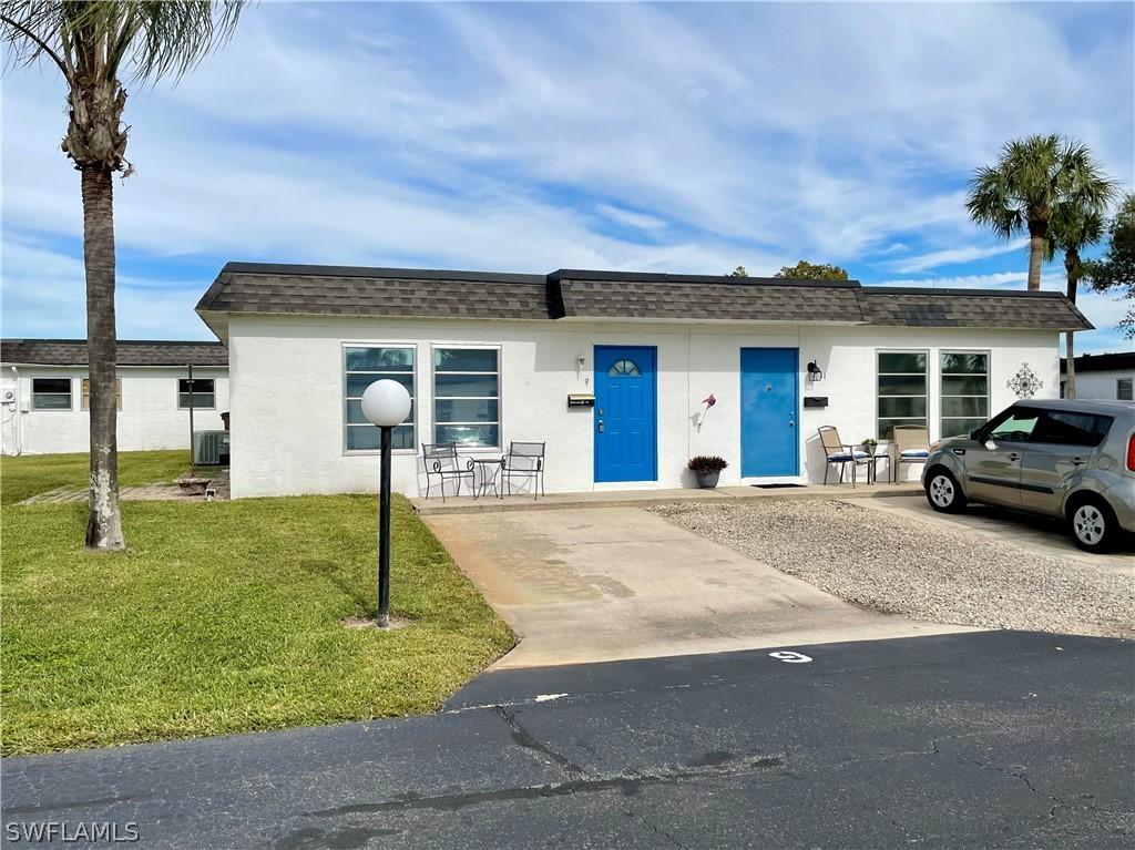 9 Temple Ct., Lehigh Acres, FL 33936