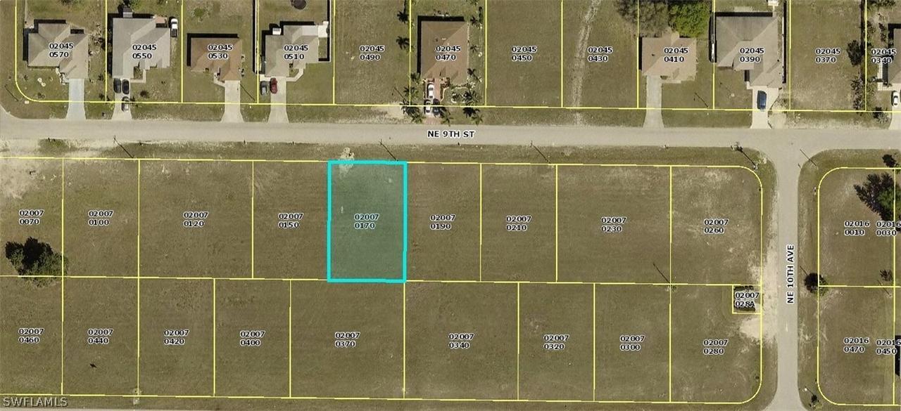 834 NE 9th St., Cape Coral, FL 33909